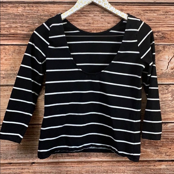 Zara| Black & White Striped Top - Picture 4 of 4